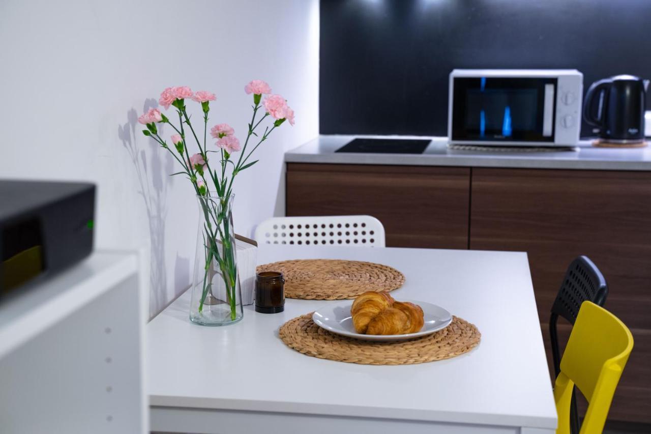 W Srodmiesciu Odnowa Apartment *